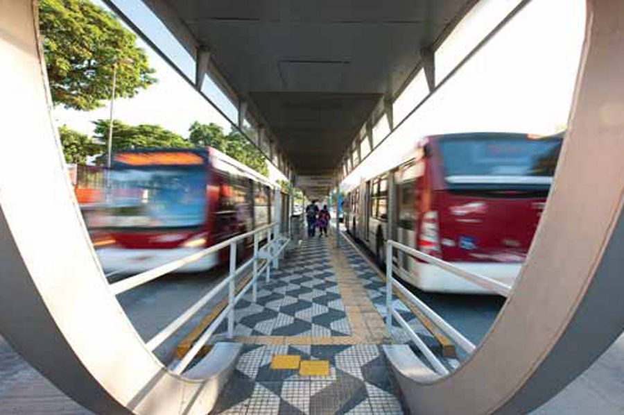 os corredores de ônibus foram esquecidos peal Prefeitura de SP