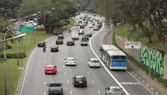 Com jogo em SP, horário das faixas exclusivas de ônibus é ampliado