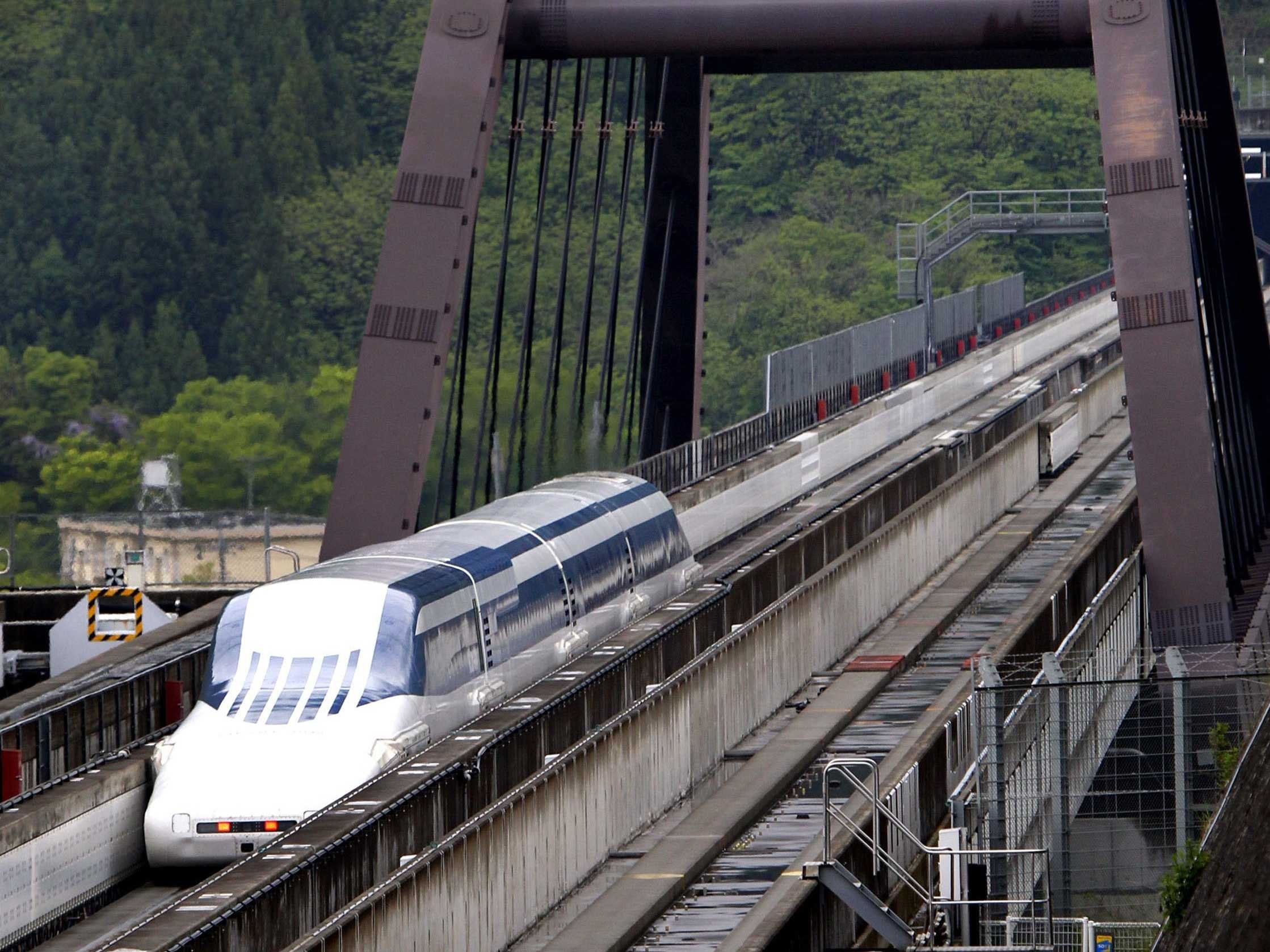 japan-maglev-train-may-2010