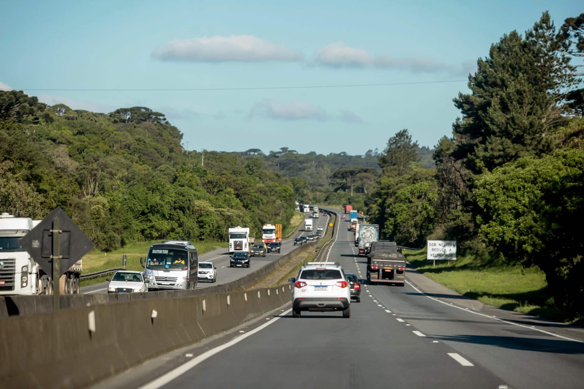 Como está o trânsito na Rodovia Régis Bittencourt nesta quarta (17)? -