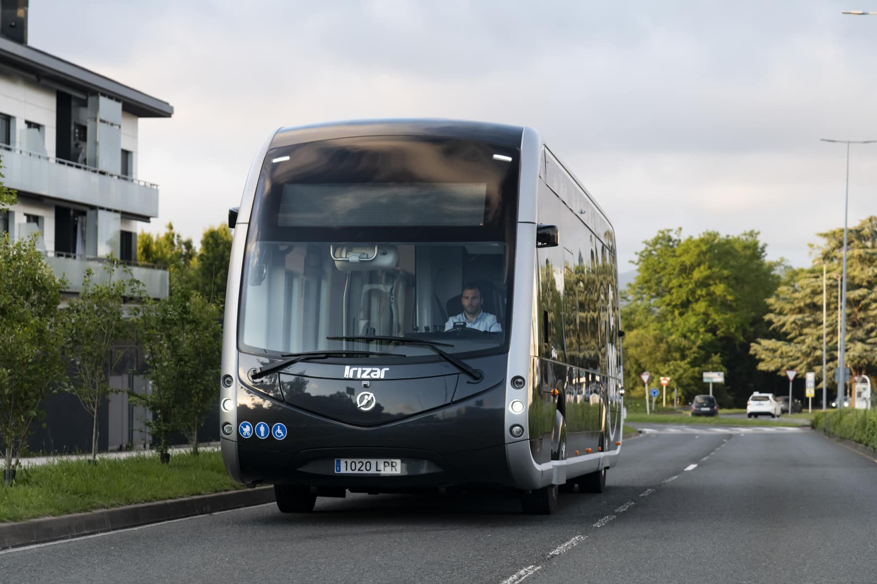 Irizar vende el ‘futuro’ autobús eléctrico a ciudad española