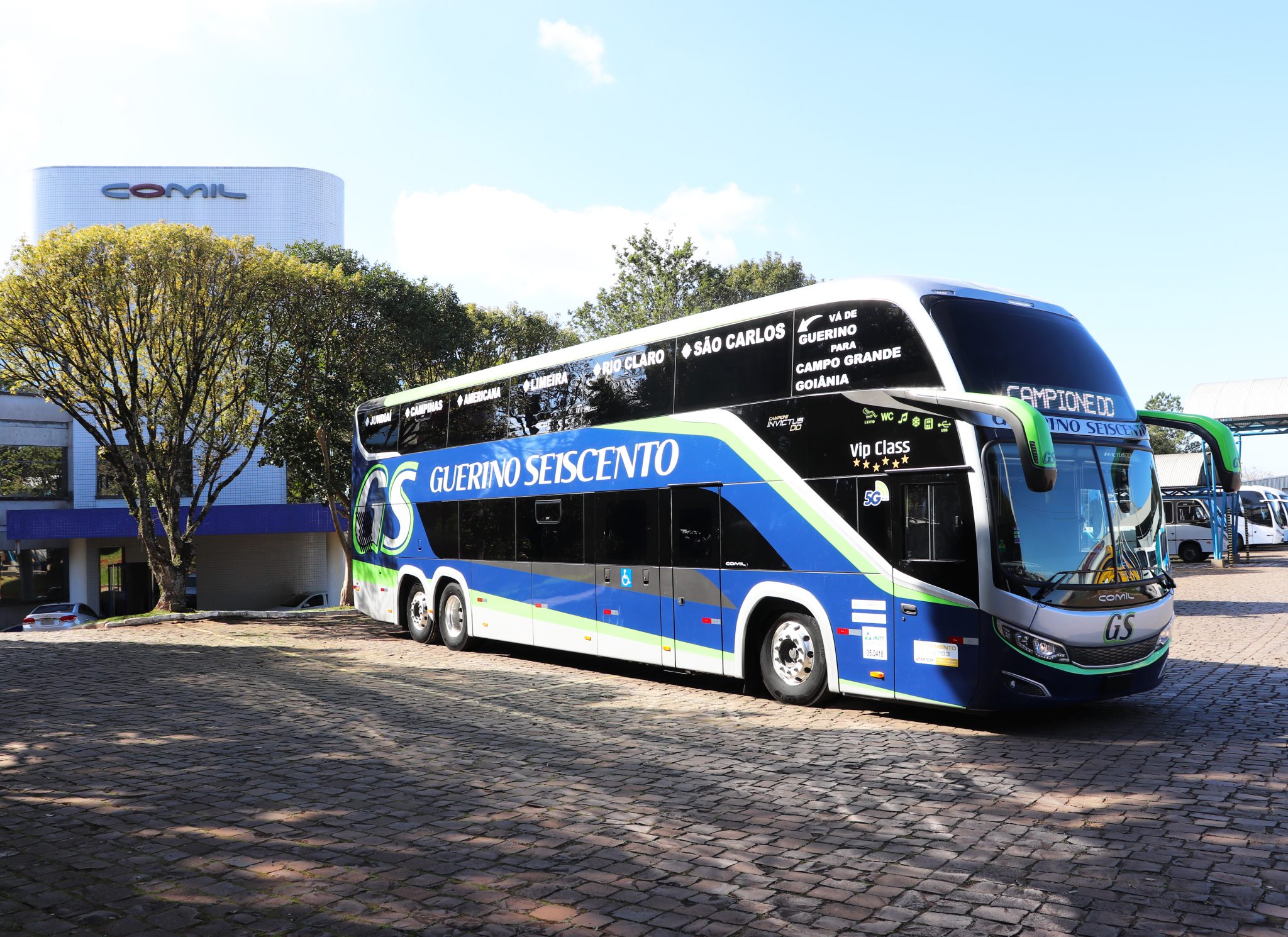 Guerino Seiscento adquire 20 novos ônibus Comil/Scania