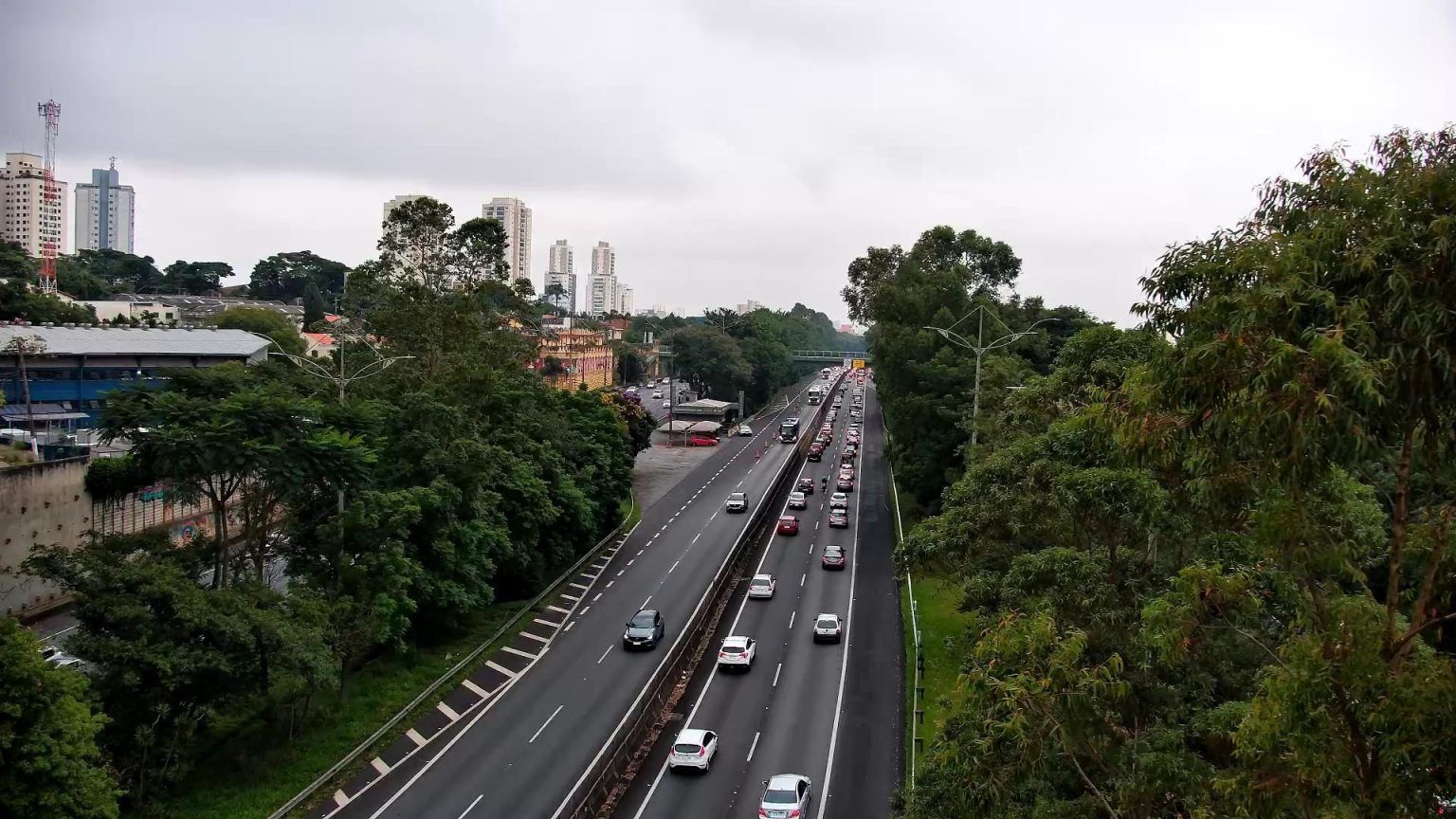 Como está o trânsito nas Rodovias Anchieta/Imigrantes nesta terça (20)?